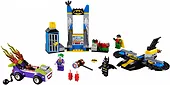 Lego Juniors Atak Jokera na jaskinię Batmana