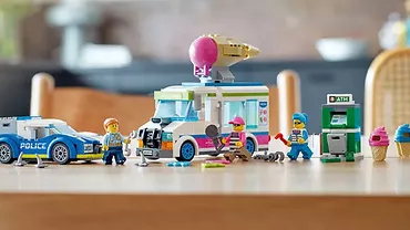 LEGO City 60314 Policyjny pościg za furgonetką z lodami