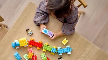 LEGO DUPLO 10954 Pociąg z cyferkami - nauka liczenia