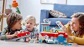 LEGO DUPLO 10948 Parking piętrowy i myjnia samochodowa