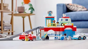 LEGO DUPLO 10948 Parking piętrowy i myjnia samochodowa