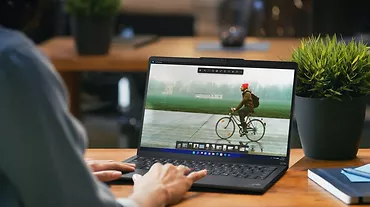 Lenovo Ultrabook ThinkPad X13s G1 21BX000MPB W11Pro SC8280XP/32GB/512GB/INT/LTE/13.3 WUXGA/Black/3YRS Premier Support
