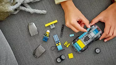 LEGO City 60383 Elektryczny samochód sportowy