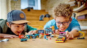LEGO City 60389 Warsztat tuningowania samochodów