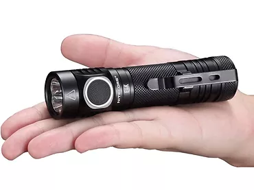 Latarka Nitecore E4K - 4400 lumenów