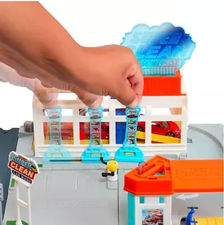 Zestaw Matchbox Prawdziwe Przygody Myjnia samochodowa