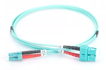 Patchcord światłowodowy FO LC-SC MM 50/125 OM3 duplex LSOH 5m