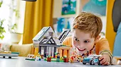 LEGO City 60398 Domek rodzinny i samochód elektryczny