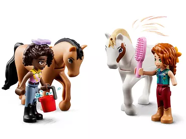 LEGO Friends 41745 Stajnia Autumn