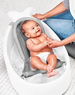 Skip Hop Wanienka Wieloryb MOBY Biała