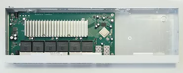 Mikrotik Przełącznik 24xGbE 2 xSFP+CRS326-24G-2S+RM-MX