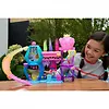 Mattel Zestaw Dreamworks Trolls Band Together z małą lalką królowej Poppy i ponad 25 akcesoriami