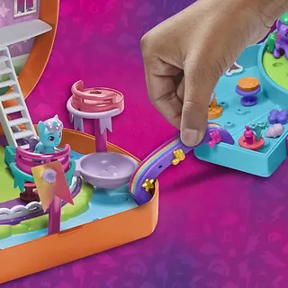 Hasbro My Little Pony Mini World Magic Kompaktowe Miasteczko Zatoka Grzyw