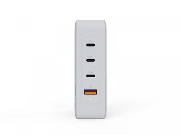 Xtorm Adapter podr&oacute;żny GaN Ultra 140W wtyczki EU,US,UK + kabel USB-C PD