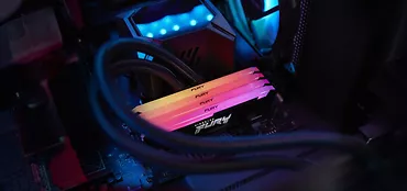 Kingston Pamięć DDR4 Fury Beast RGB 128GB(4*32GB)/3600 CL18