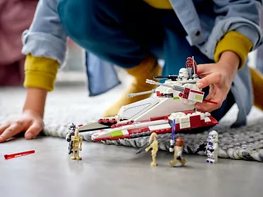 LEGO Klocki Star Wars 75342 Czołg bojowy Republiki