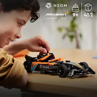 LEGO Klocki Technic 42169 NEOM McLaren Formula E Race Car