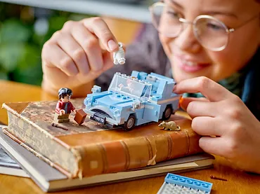 LEGO Klocki Harry Potter 76424 Latający Ford Anglia