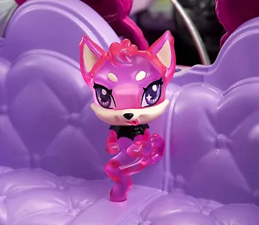 Mattel Auto Monster High Fioletowy kabriolet z pajęczą siecią