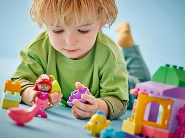 LEGO Klocki DUPLO Disney 10420 Stoisko kawowe Arielki i Florka