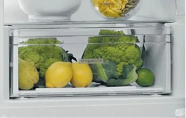 Whirlpool Chłodziarko-zamrażarka W5821EW2