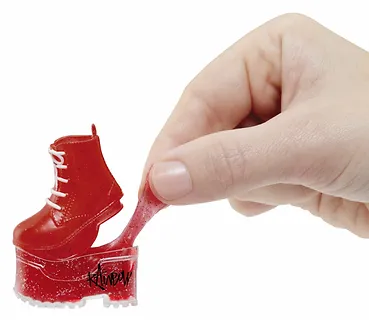 Mga Lalka Rainbow High Classic, Ruby