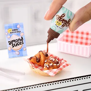 MGA Figurki Miniverse Make It Mini Foods: Cafe 1 sztuka