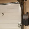 Smart Opener do drzwi garażowych