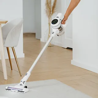 Adler Odkurzacz pionowy 2w1 mokro-sucho AD 7064