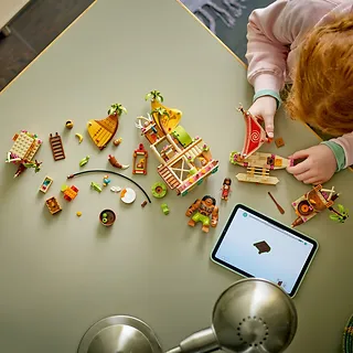 LEGO Klocki Disney 43258 Barka Kakamorów