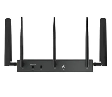 TP-LINK Brama sieciowa gigabitowa Omada 4G+ Cat6 AX3000 VPN with 4-Port PoE+PORT: 1× Gigabit SFP WAN/LAN Port, 1× Gigabit RJ45 WAN Port, 4× Gigabit WAN/LAN
