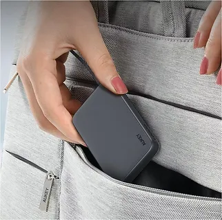 AUKEY PowerBank PB-Y53P  | 10000mAh | 22.5W | 4xUSB | kabel USB-C