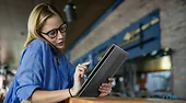 Lenovo Laptop ThinkBook 14 G5 2in1 21SQ0016PB W11Pro Ultra 5 225U/16GB/512GB/INT/14.0 WUXGA/Touch/Luna Grey/3YRS OS + CO2 Offset