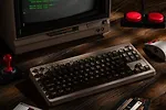 8BitDo Mechanical Keyboard - C64 Ed.