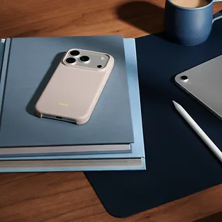 Apple Etui Beats zgodne z MagSafe i panelem Sterowanie aparatem do iPhonea 17 Pro - boksytowy beżowy