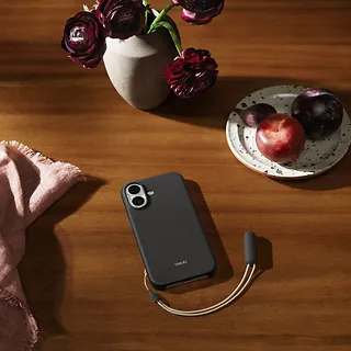 Apple Etui z podpórką Beats Kickstand zgodne z MagSafe i panelem Sterowanie aparatem do iPhonea 17 - szafirowy szary