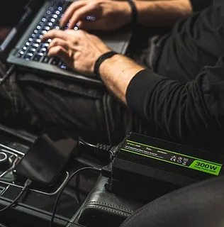 Green Cell Przetwornica napięcia Inwerter 24V 300W/600W