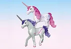 Playmobil Zestaw z figurkami Princess Magic 71839 Magiczna stajnia jednorożc&oacute;w dla mamy i źrebaka