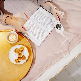 Adler Super miÄkki koc elektryczny nakĹadany z pilotem AD 7443