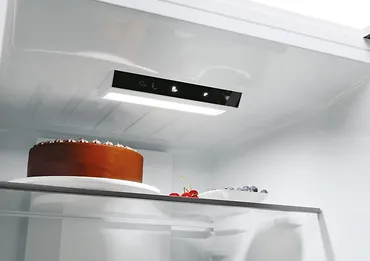 Candy Chłodziarko-zamrażarka ECN2CQTEW186