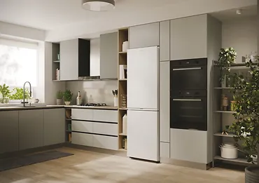 Candy Chłodziarko-zamrażarka ECN2CQTEW186