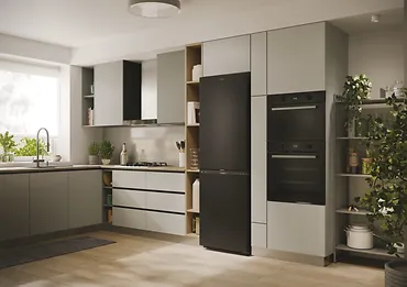 Candy Chłodziarko-zamrażarka ECN2CQTEB186