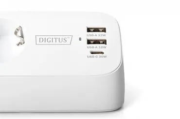 Digitus Listwa zasilająca biurkowa, 3 gniazda Schuko, 2x USB-A (2x 12W), 1x USB-C (30W) z zaciskiem na blat, kabel 1,5m, biała