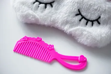 Dante Maskotka interaktywna Playshifu Zeezee Jednorożec