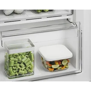 Electrolux Chłodziarko-zamrażarka BI ENS3SE18S