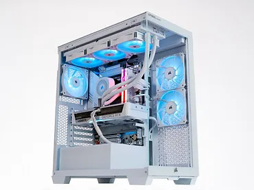 OPTIMUS Komputer E-Sport Extreme GZ890T-CR1 Core Ultra 7K/32GB/2TB/RTX 5070 OC/Biały