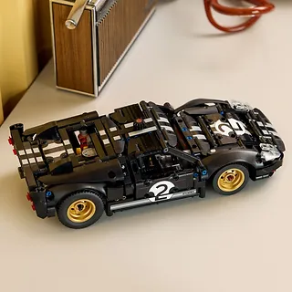 LEGO Klocki Technic 42223 Samoch&oacute;d wyścigowy 1966 Ford GT40 MKII