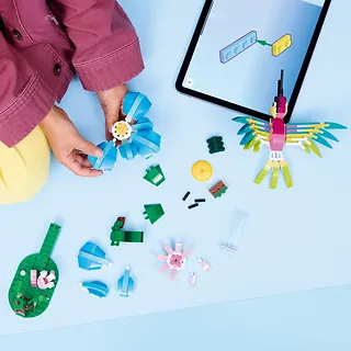 LEGO Klocki Creator 31384 Dzikie zwierzęta: kolorowy koliber