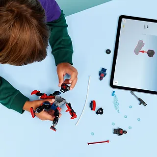 LEGO Klocki Super Heroes 76337 Miles Morales kontra Spider-Man 2099