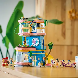 LEGO Klocki Friends 42689 Domek klubu przyjaci&oacute;ł z Heartlake